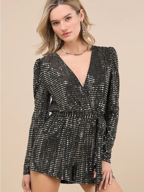 Lulus Pants - Lulus Bettie Gold Metallic Sparkle Long Sleeve Romper – Size Large NWT